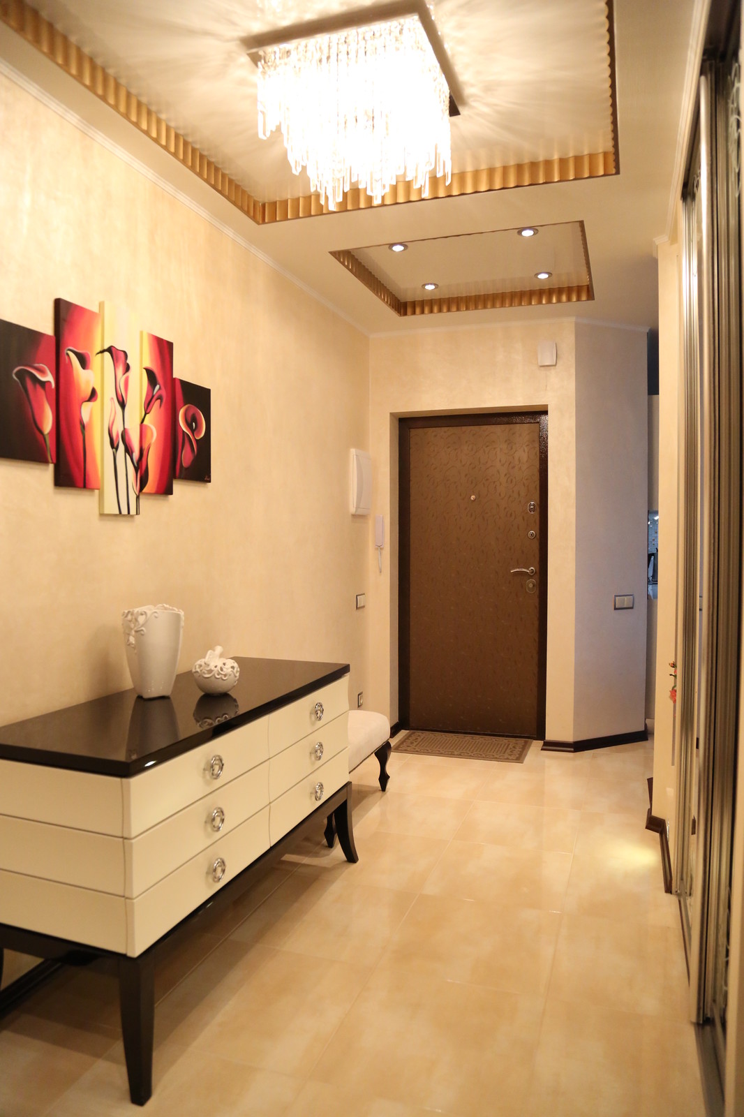 Квартира с женским характером