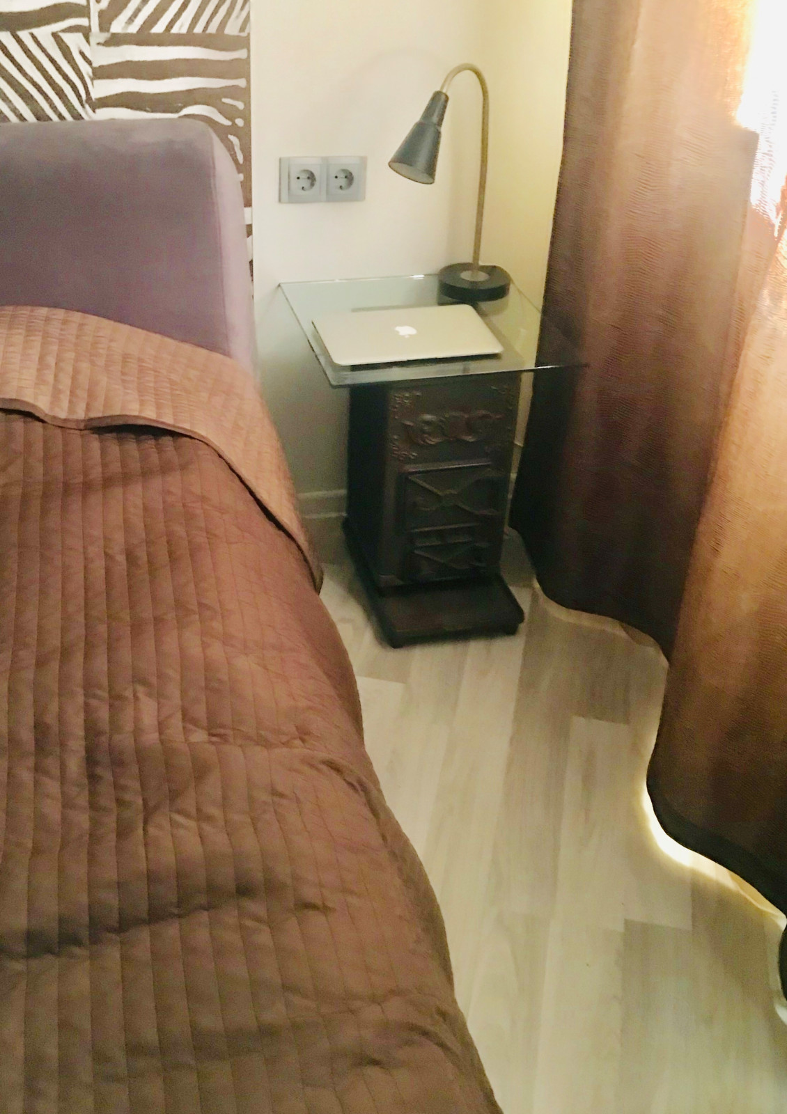 Обложка проекта: Прикроватная тумбочка из станинной печки