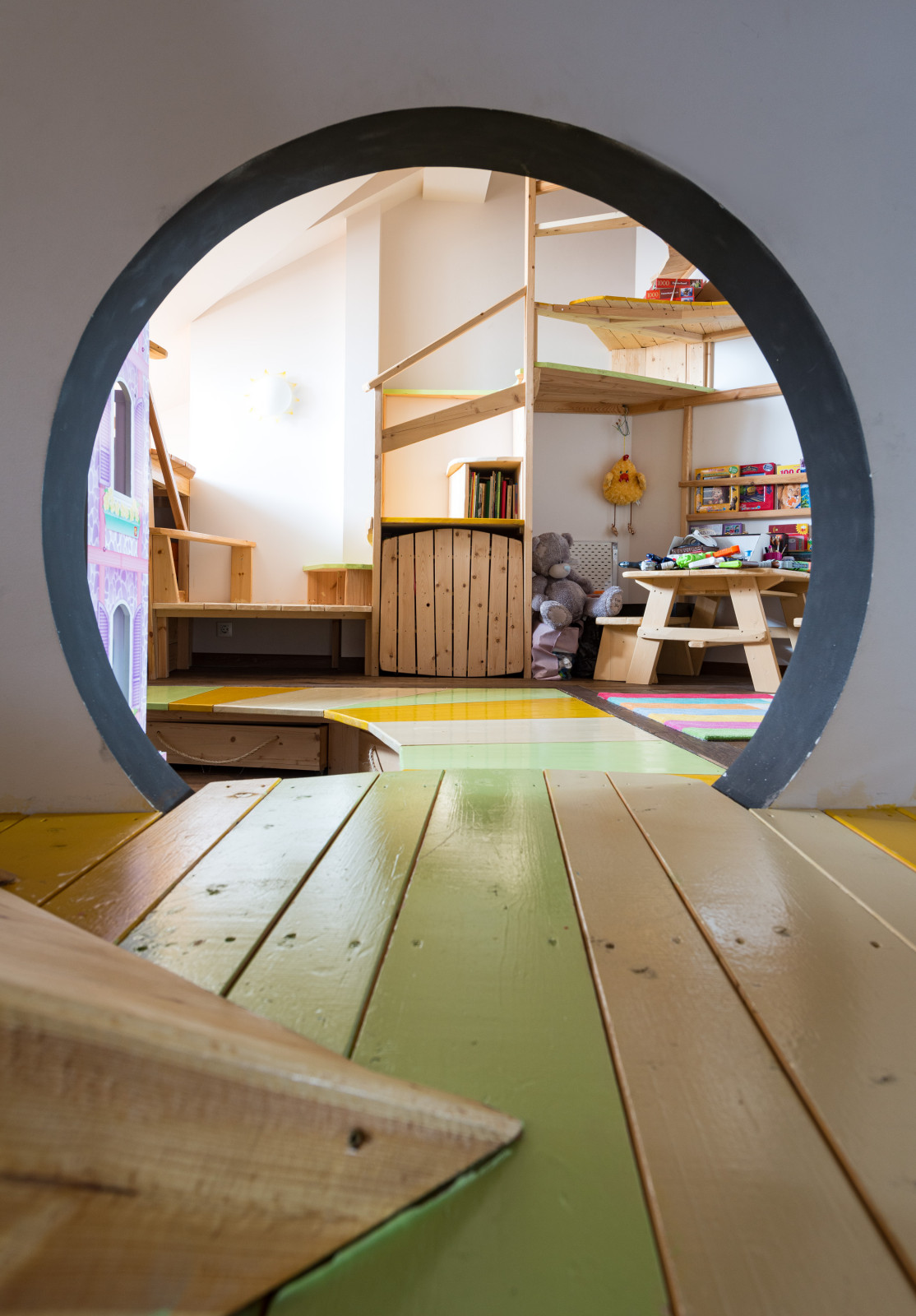 ДОМ с секретом