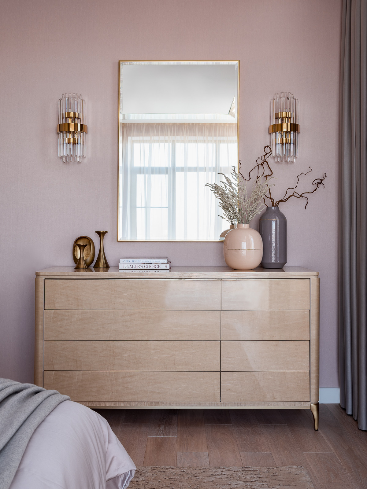 Интерьер квартиры в жк "Алые Паруса"