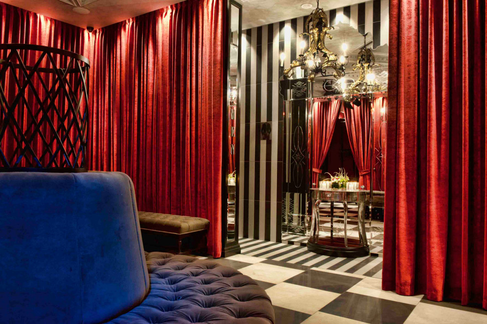 Ночной клуб BLONDES&BRUNETTES в Минске