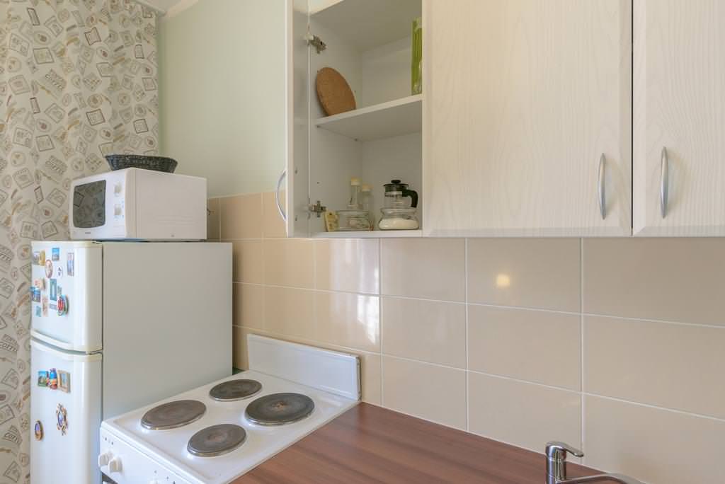 Недорогая кухня из Леруа Мерлен