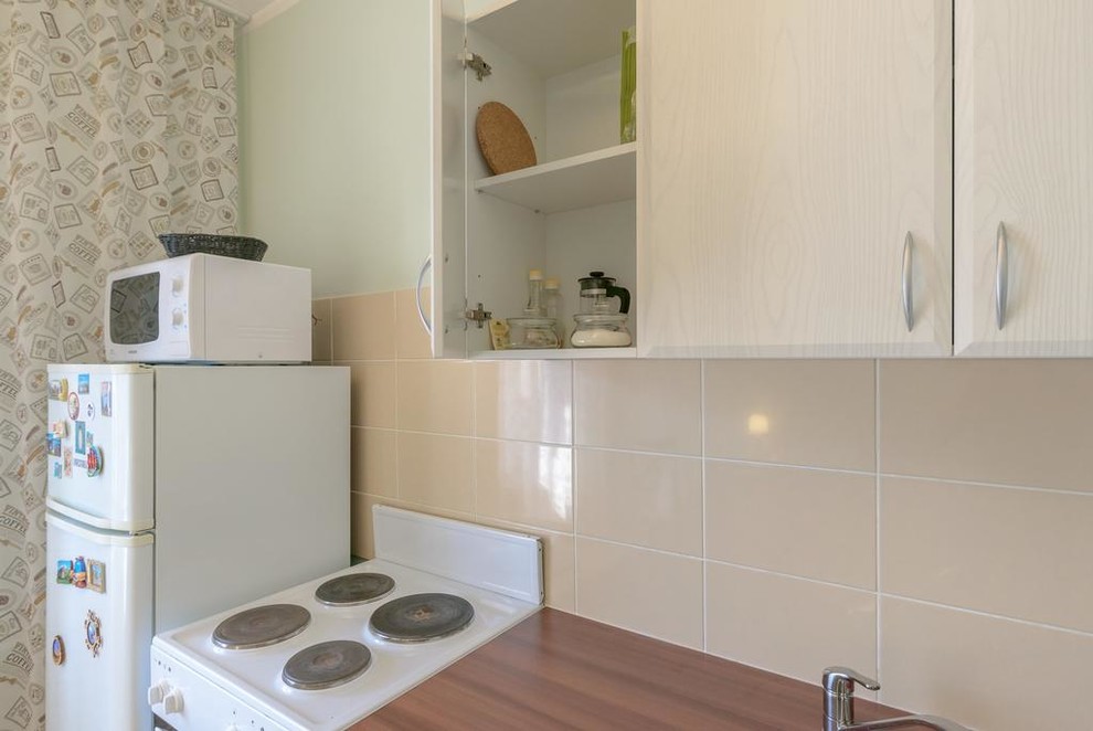 Недорогая кухня из Леруа Мерлен