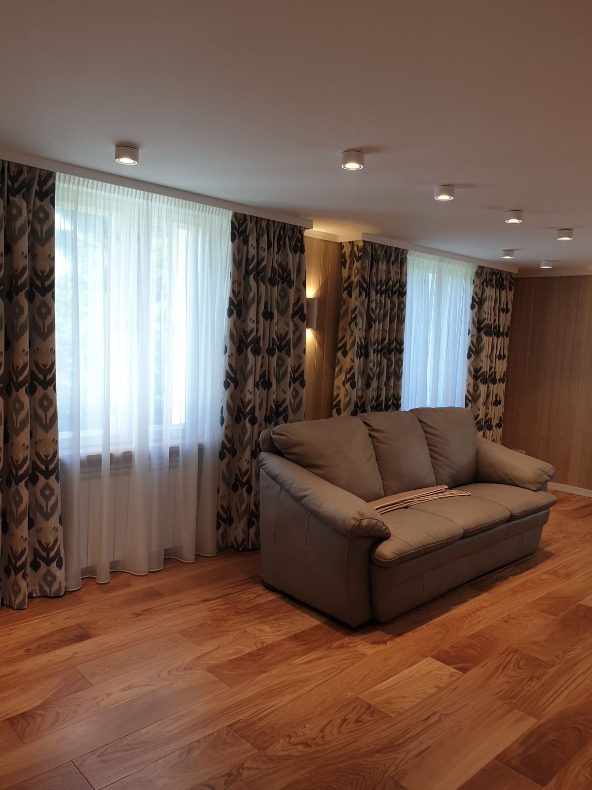 Шторы в интерьере на заказ