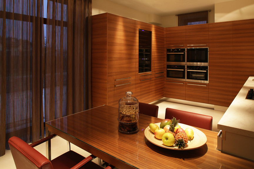 Коттедж "Яхта на причале". 1 этаж. Кухня