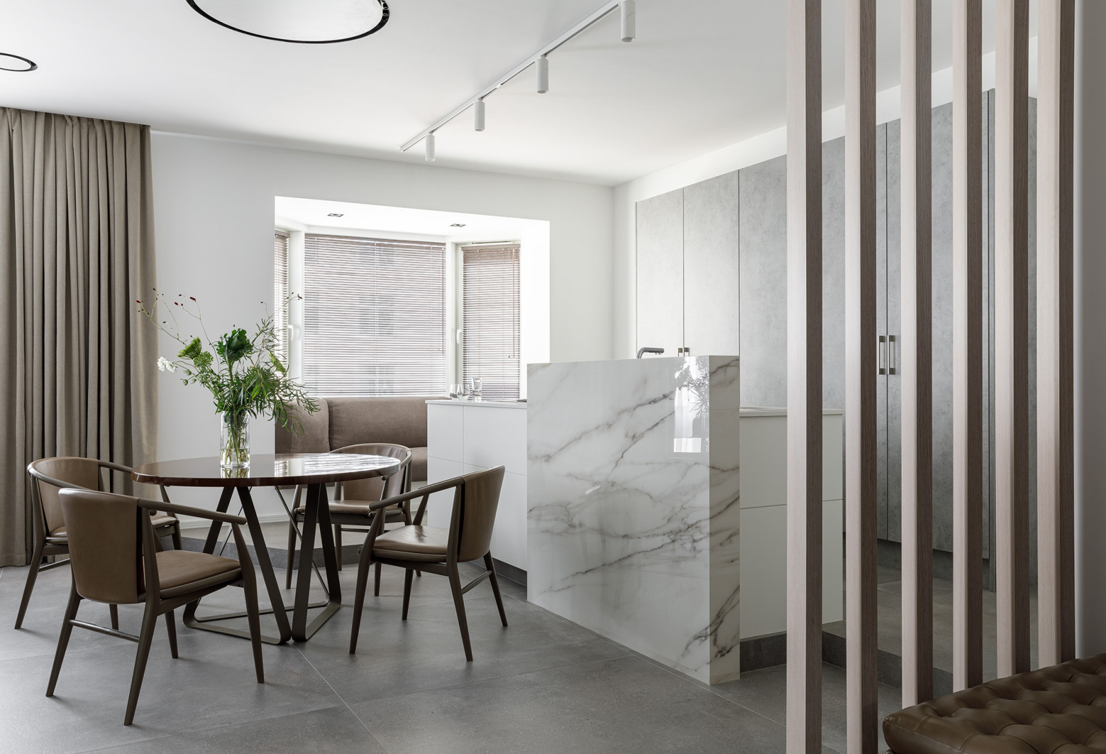 Квартира для студентки, ЖК Смольный