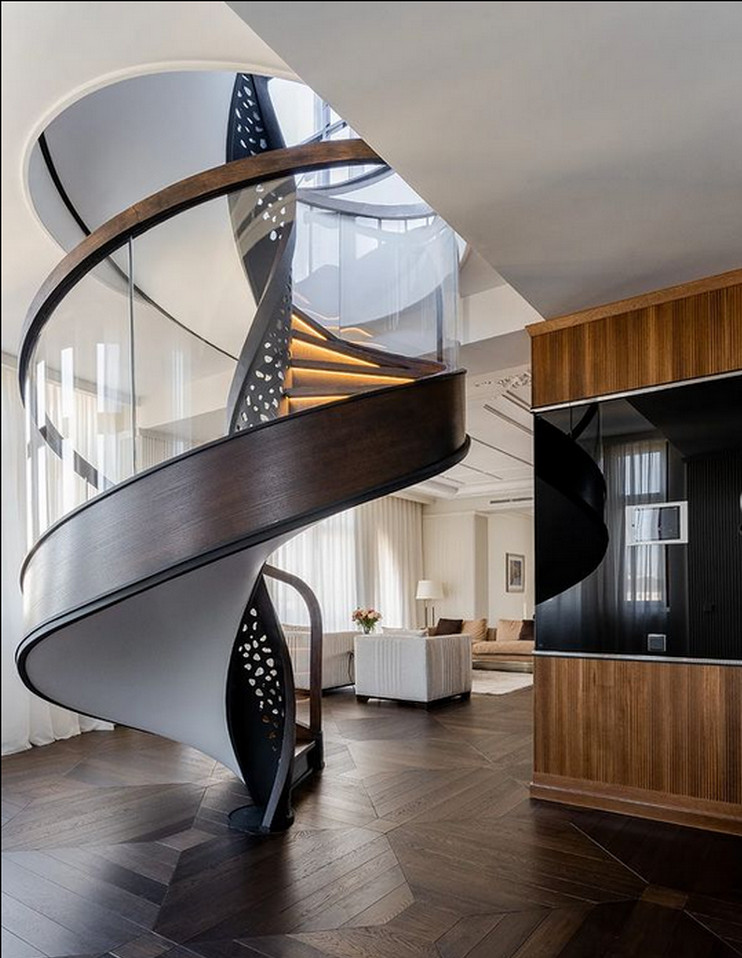 Спиральная Лестница Крестовский de luxe