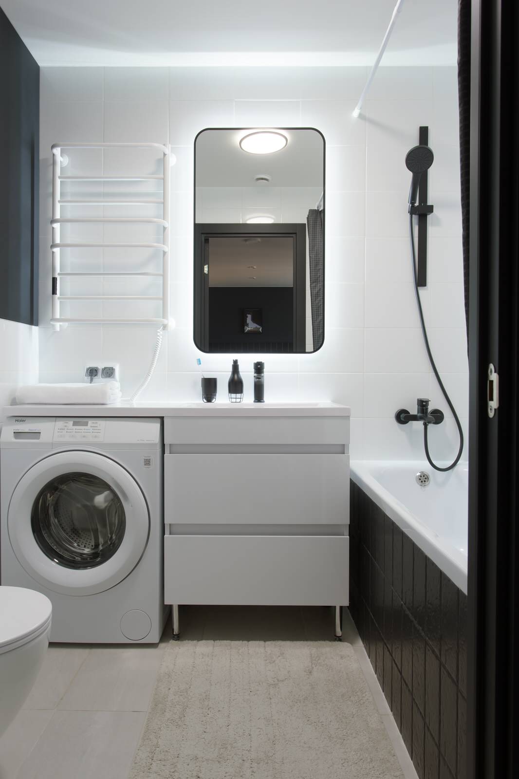 Обложка проекта: Декорирование квартиры с готовым ремонтом от ПИК в ЖК Сигнальный