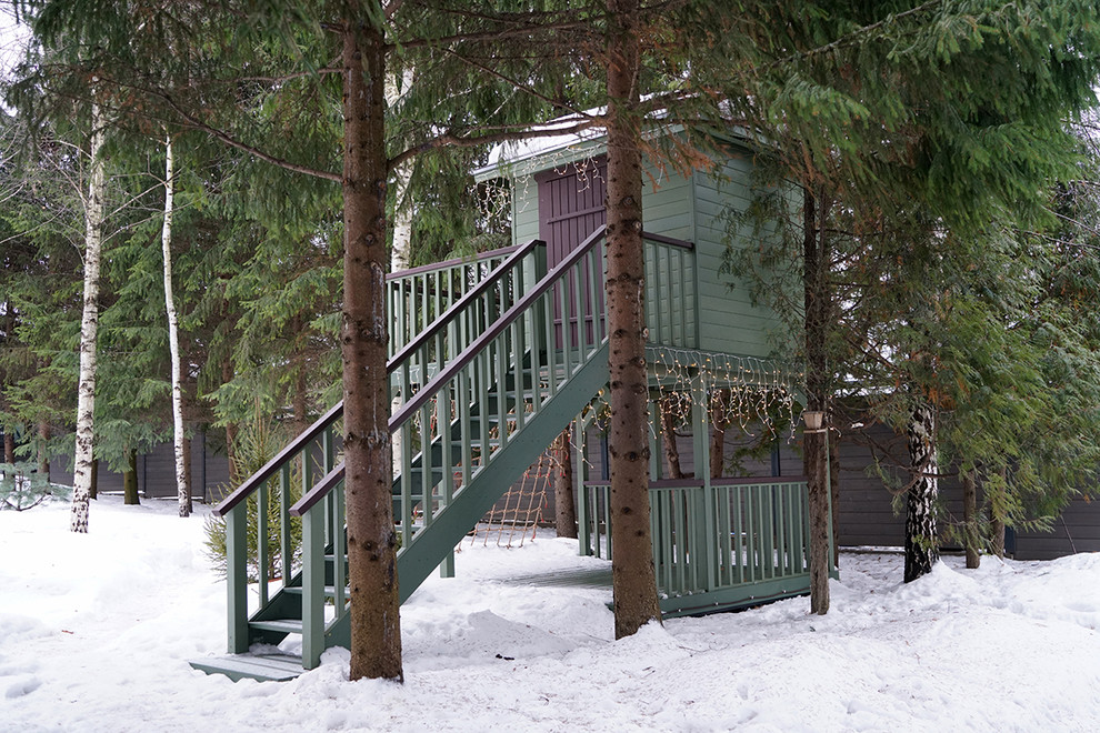 Обложка проекта: Домик на дереве