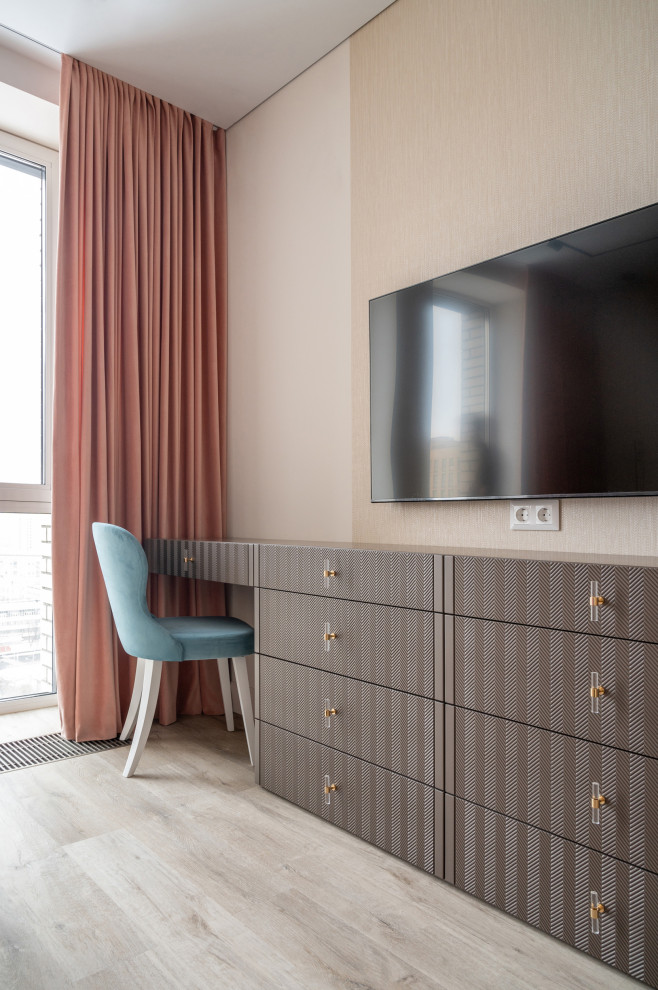 Комод в спальню с фрезеровкой ёлочки