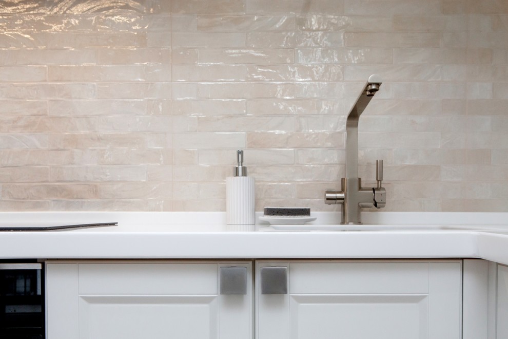 Белая кухня ЖК "Циолковский", Обнинск