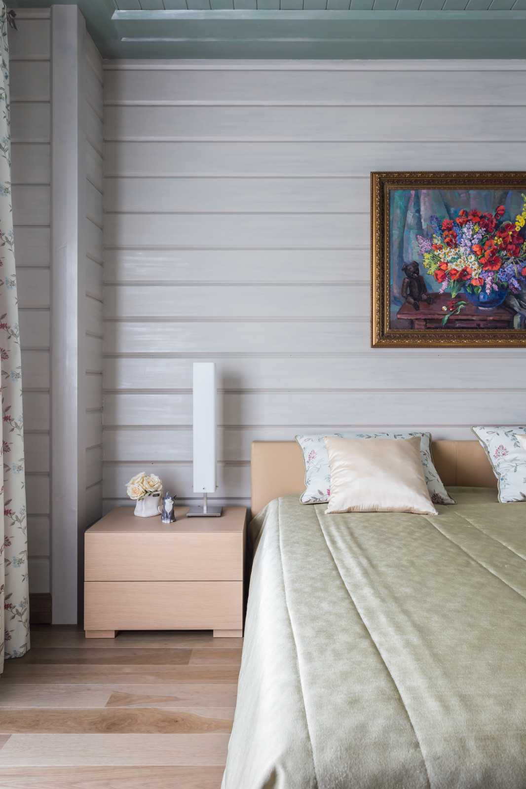 Интерьер загородного дома у моря