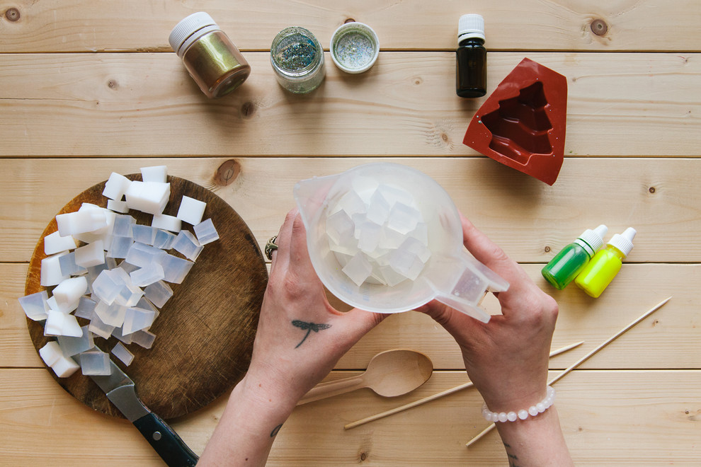 DIY: Новогоднее мыло-елочка ручной работы