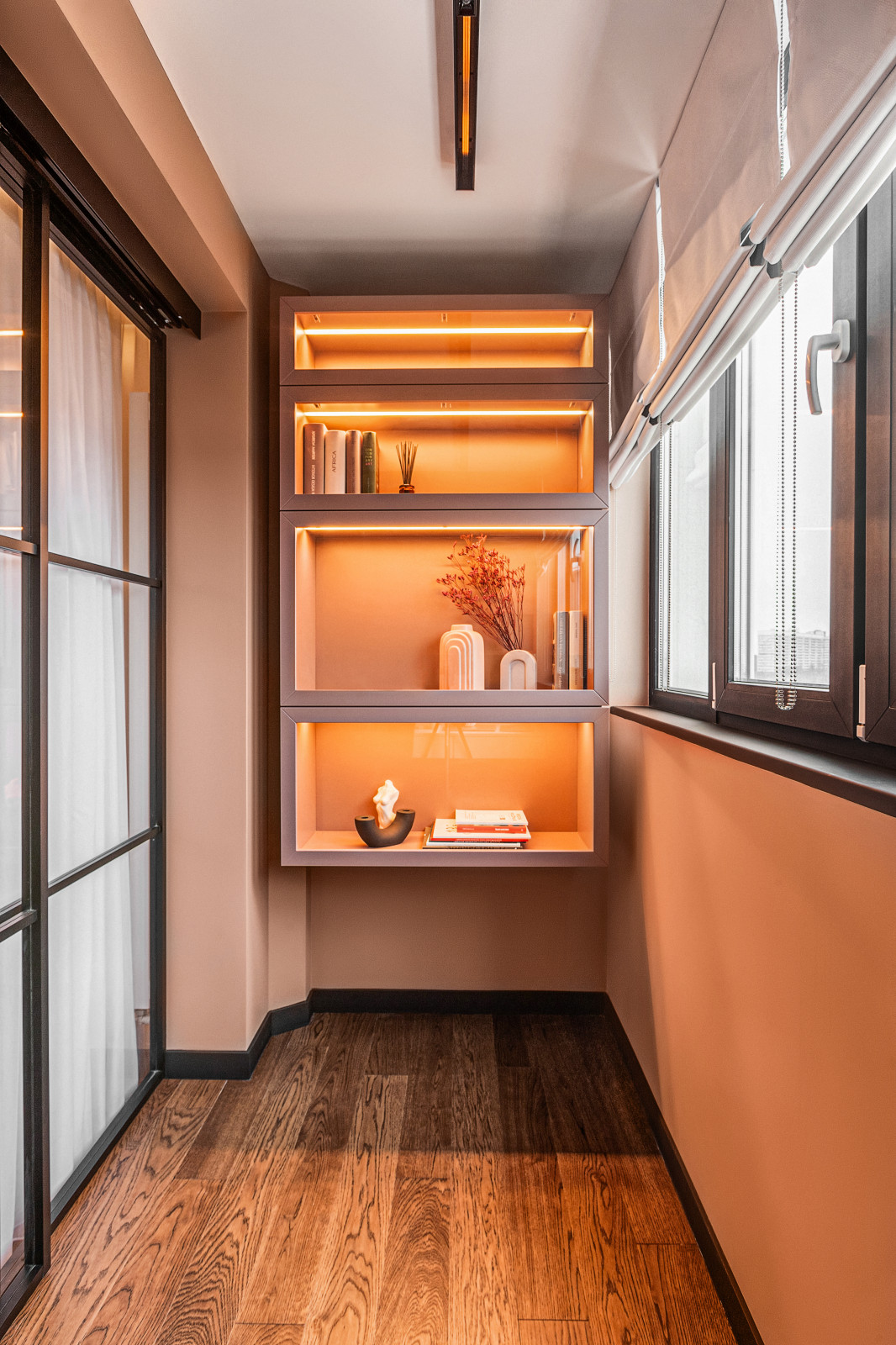 Квартира в трендовых цветах 2023 года  от Little Shop of Colors.