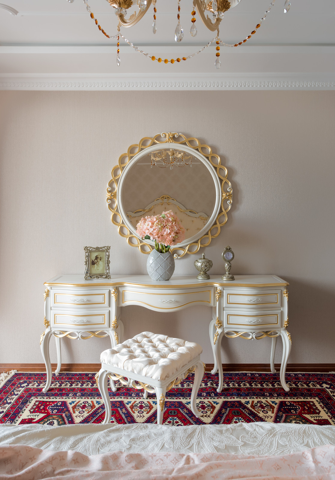 3-х комнатная квартира на Никулинской, Москва