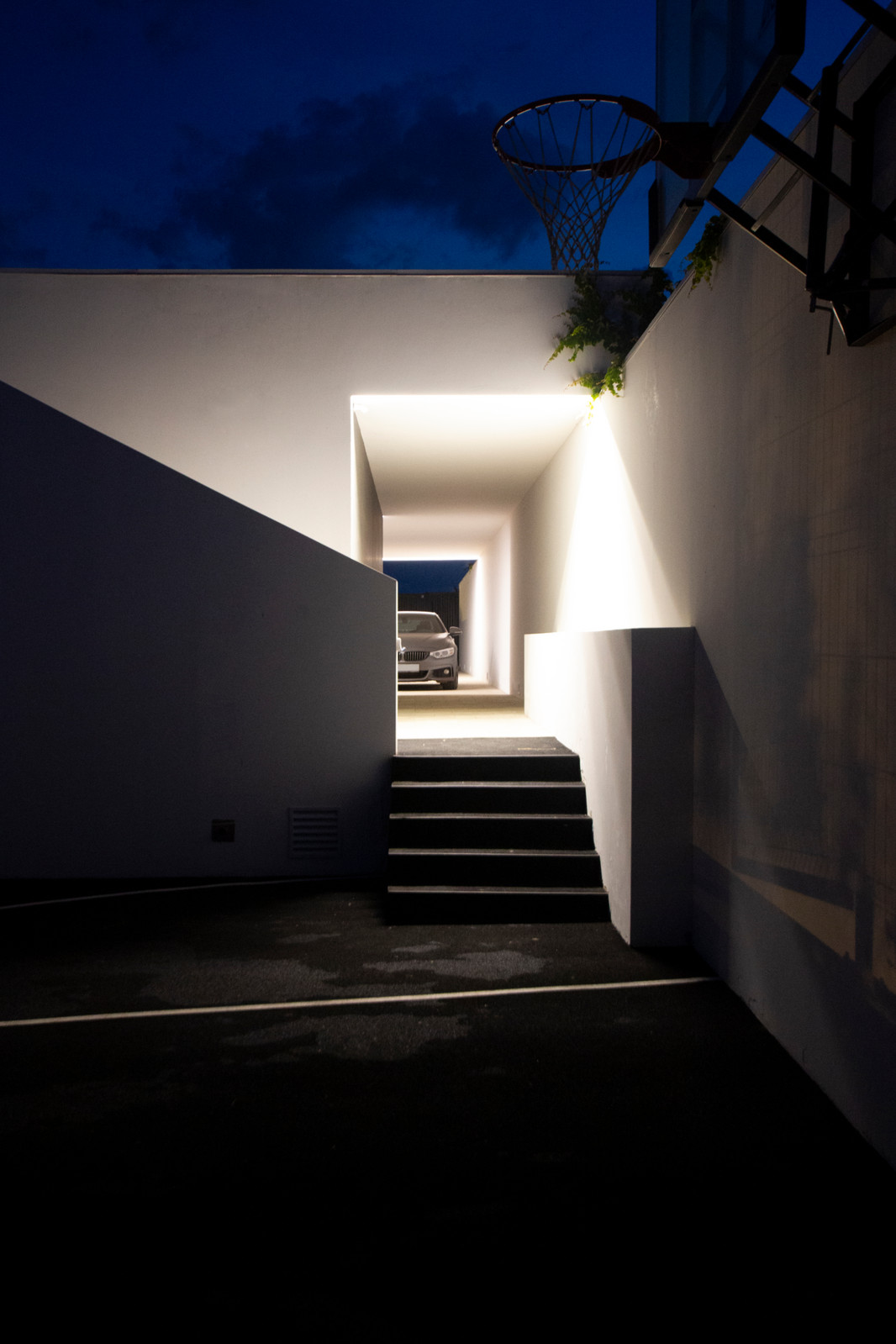 Современный дом c бассейном в Ростовской области