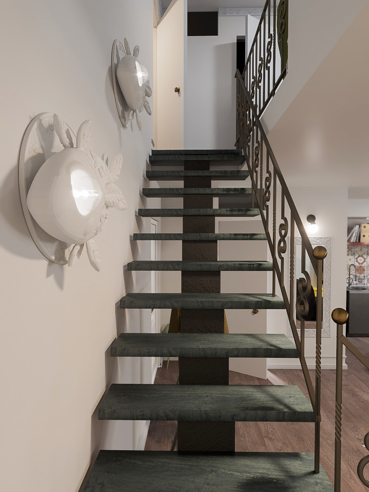 Небольшая квартира с очень ограниченным бюджетом в 2 яруса в Краснодаре