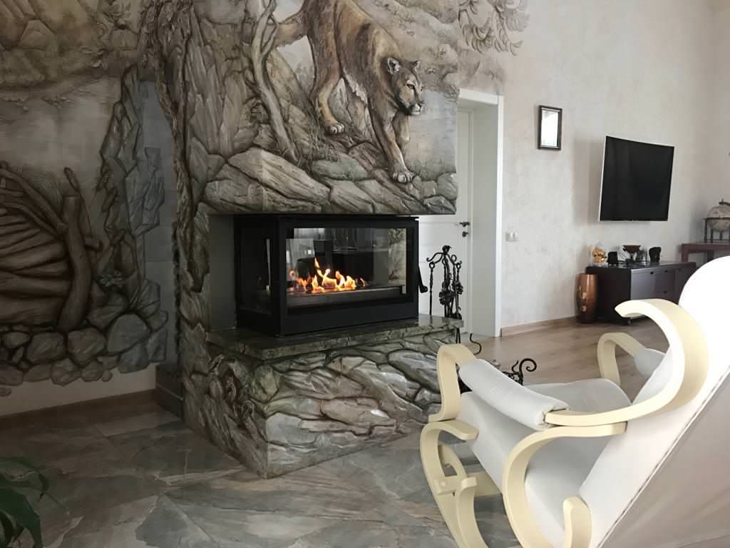 Топливный блок с высокими стёклами.