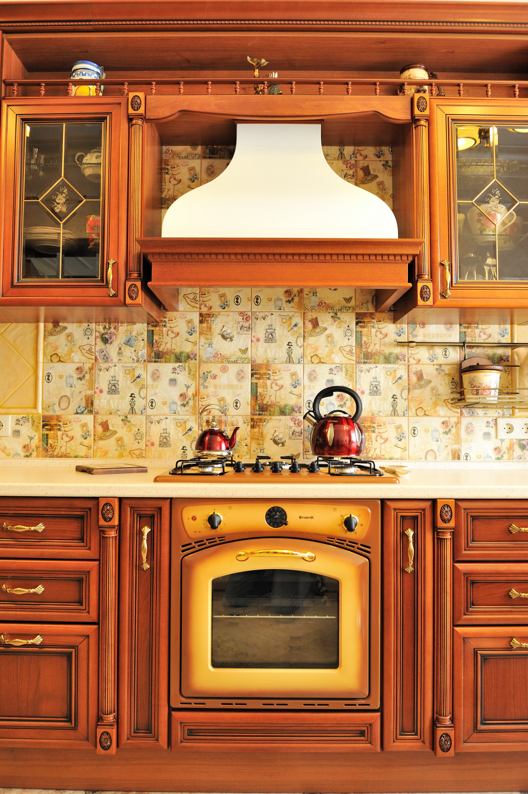 Интерьер дома в классическом стиле (250 кв м)