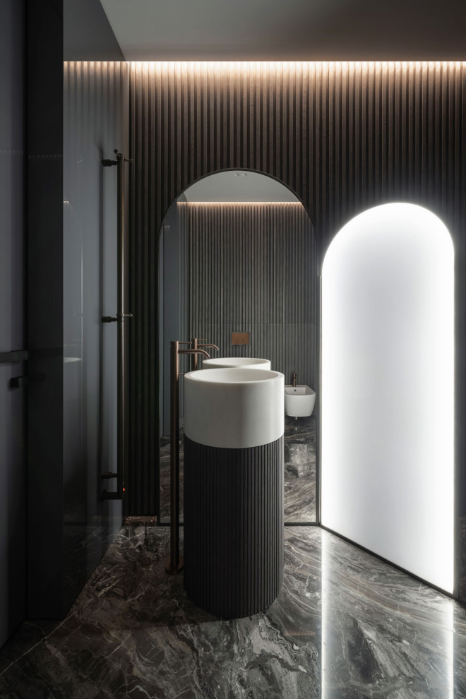 Triumph: eclectic style of stones & metals