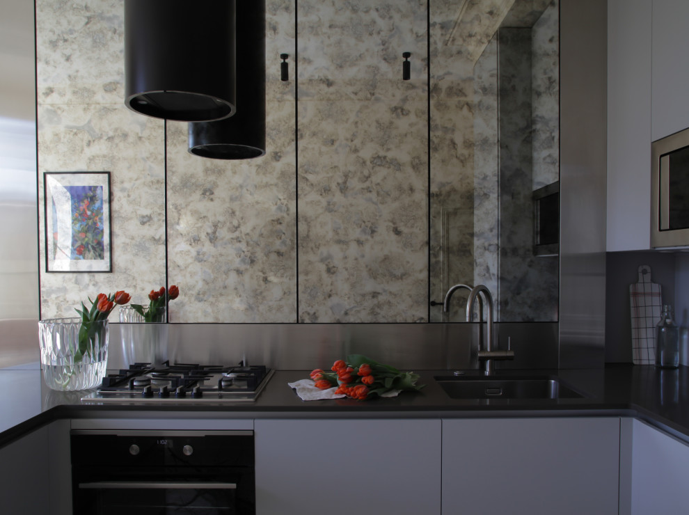 квартира в старом фонде в городе Ставрополь.