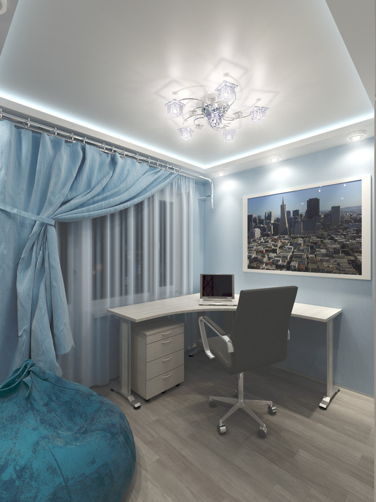 Уютная и многофункциональная комната в голубых тонах.