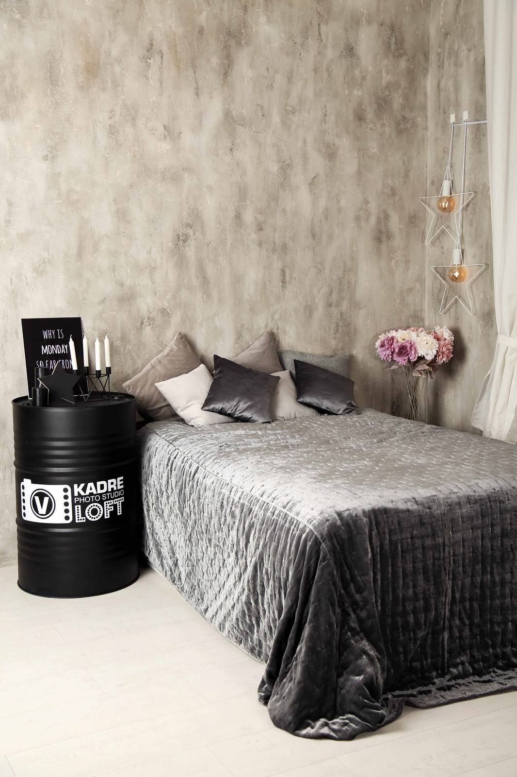 Обложка проекта: Фотостудия VKADRE