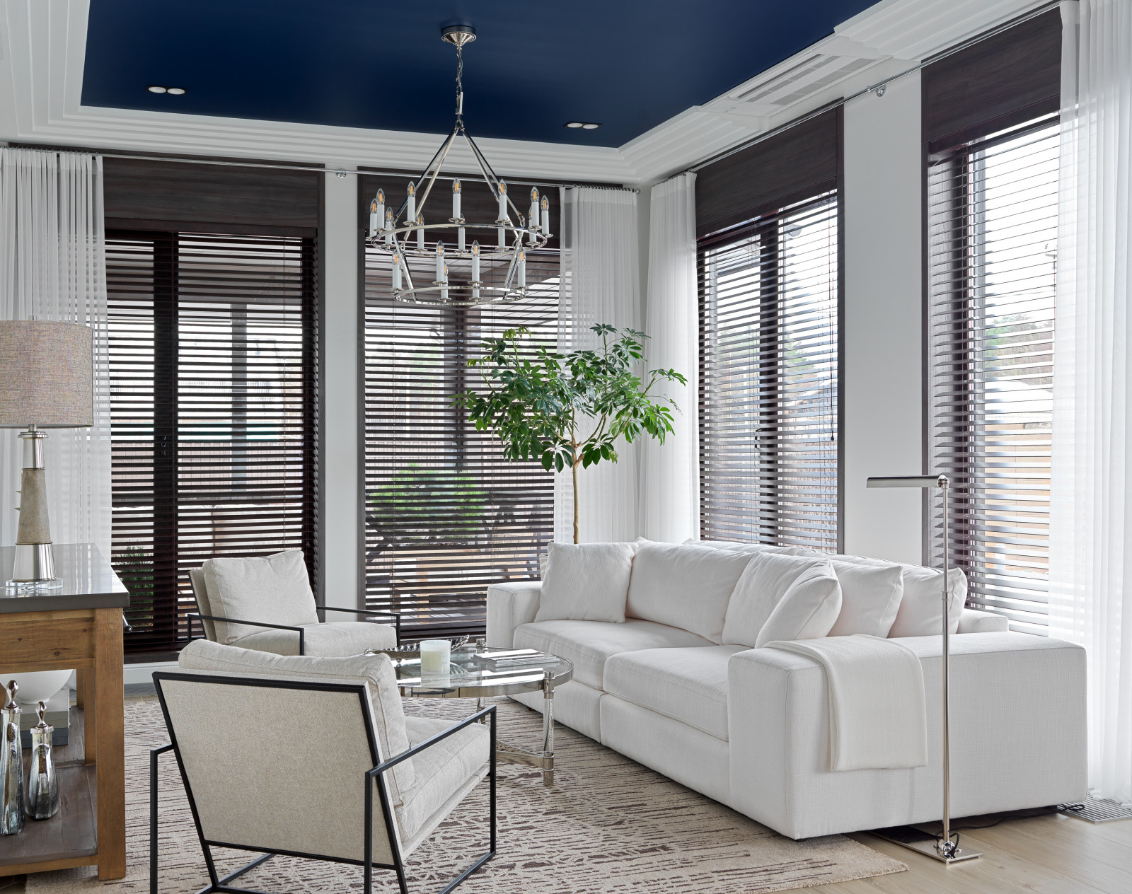 Проект загородного дома 260м²