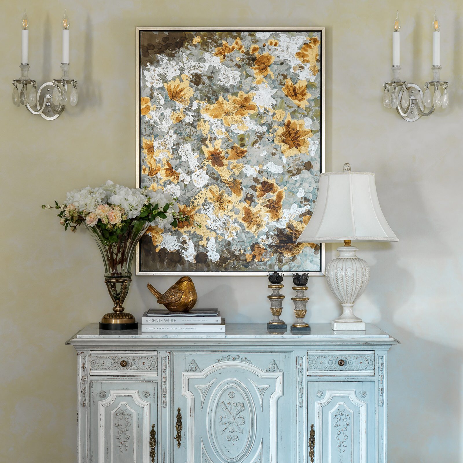 Дизайн гостиной в загородном доме