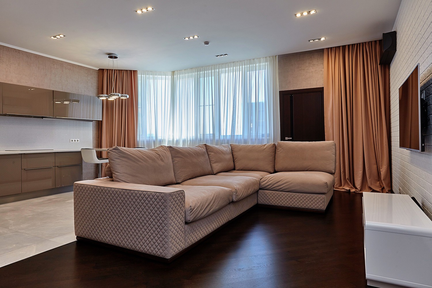 054 Квартира