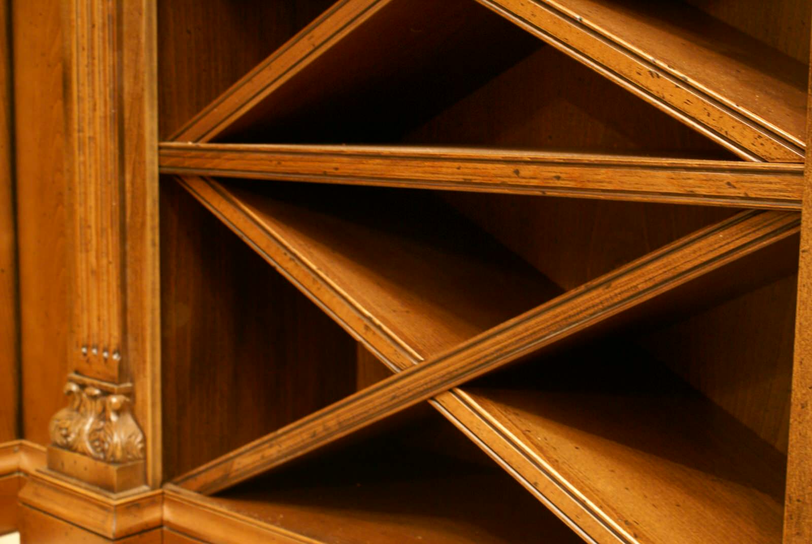 Винный погреб из бука / Beech Wine Cellar.