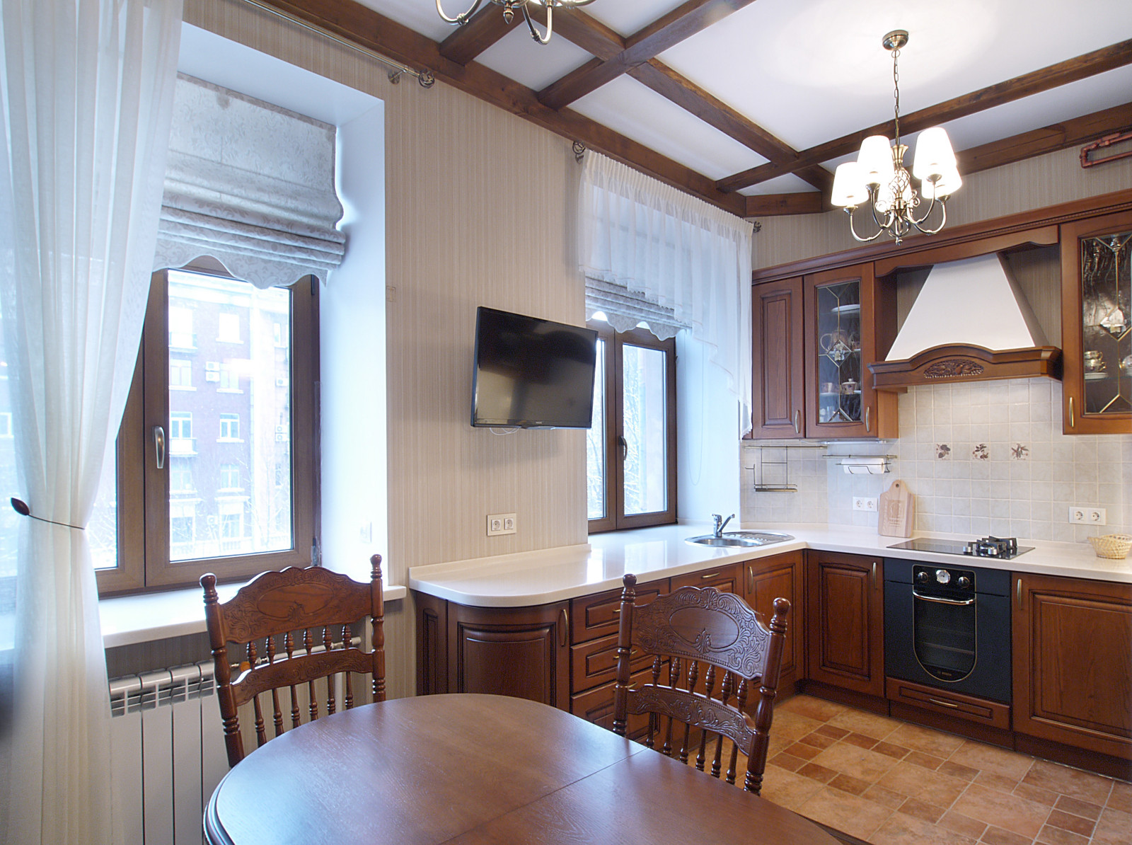 Классика в сталинском доме на Московском проспекте