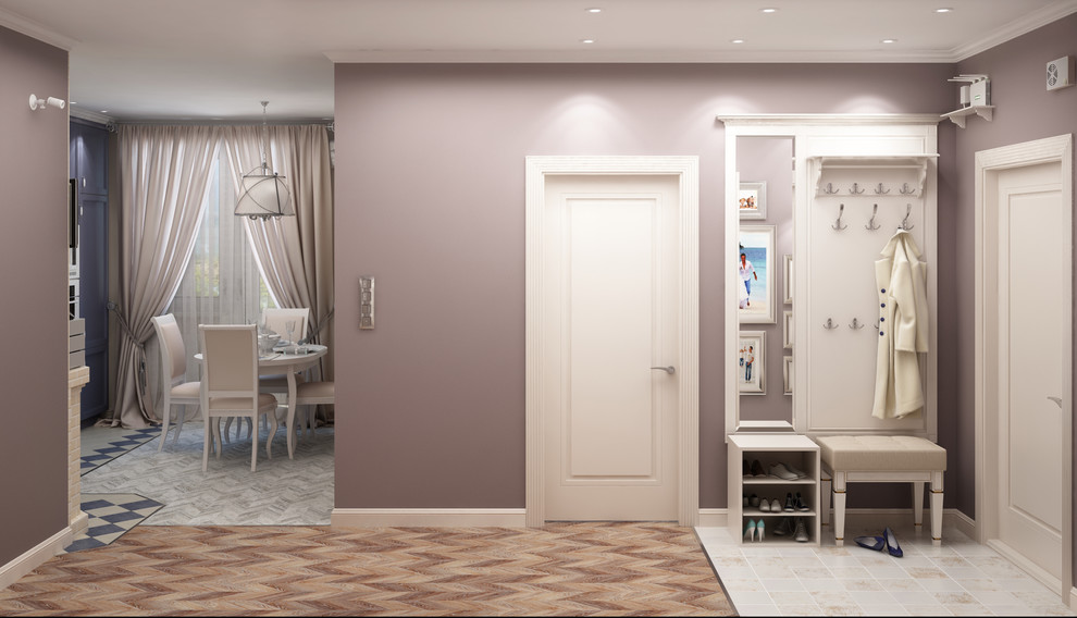 Под парусами. Прихожая и коридор.