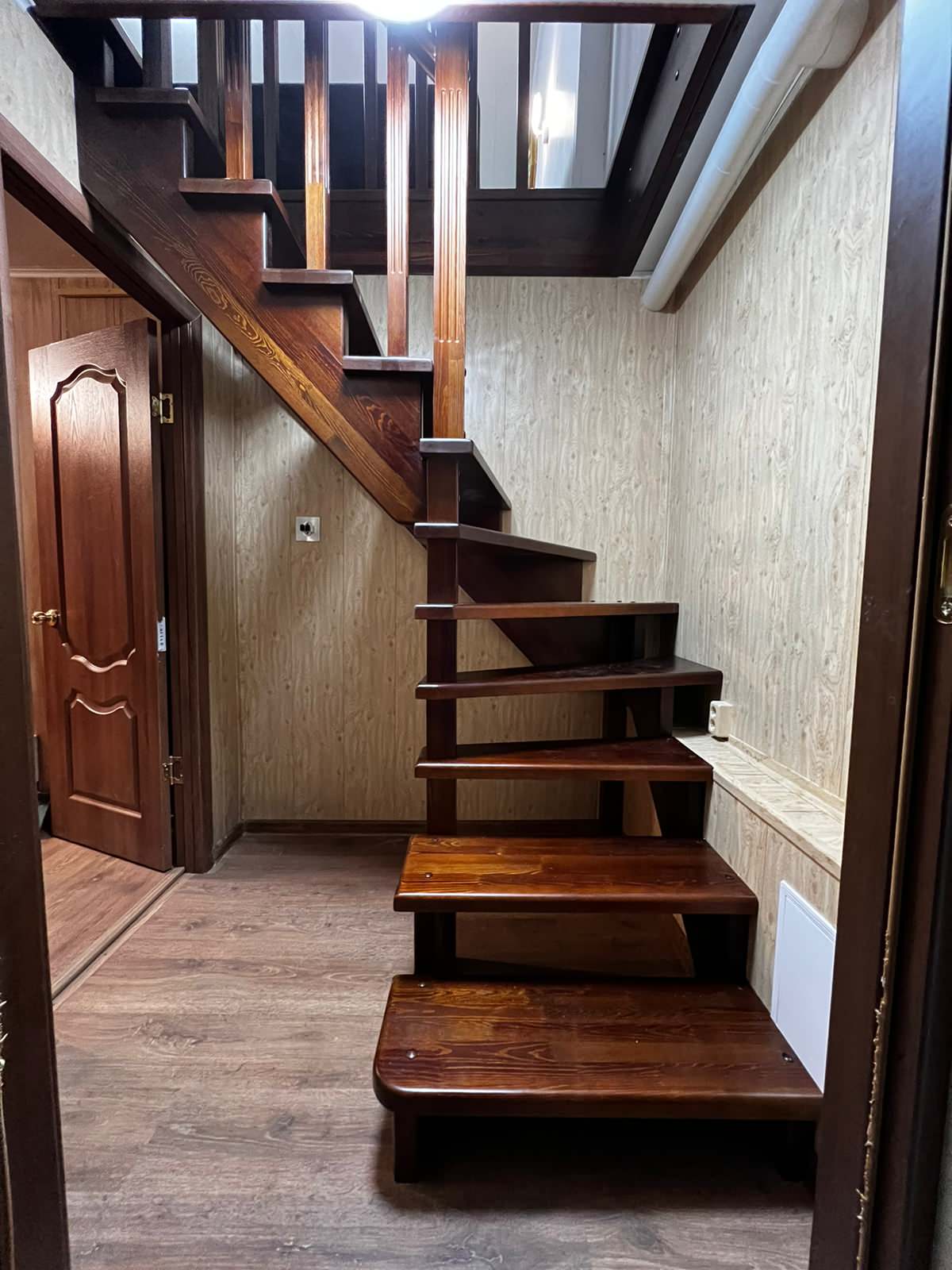 Обложка проекта: Лестница в вашем доме