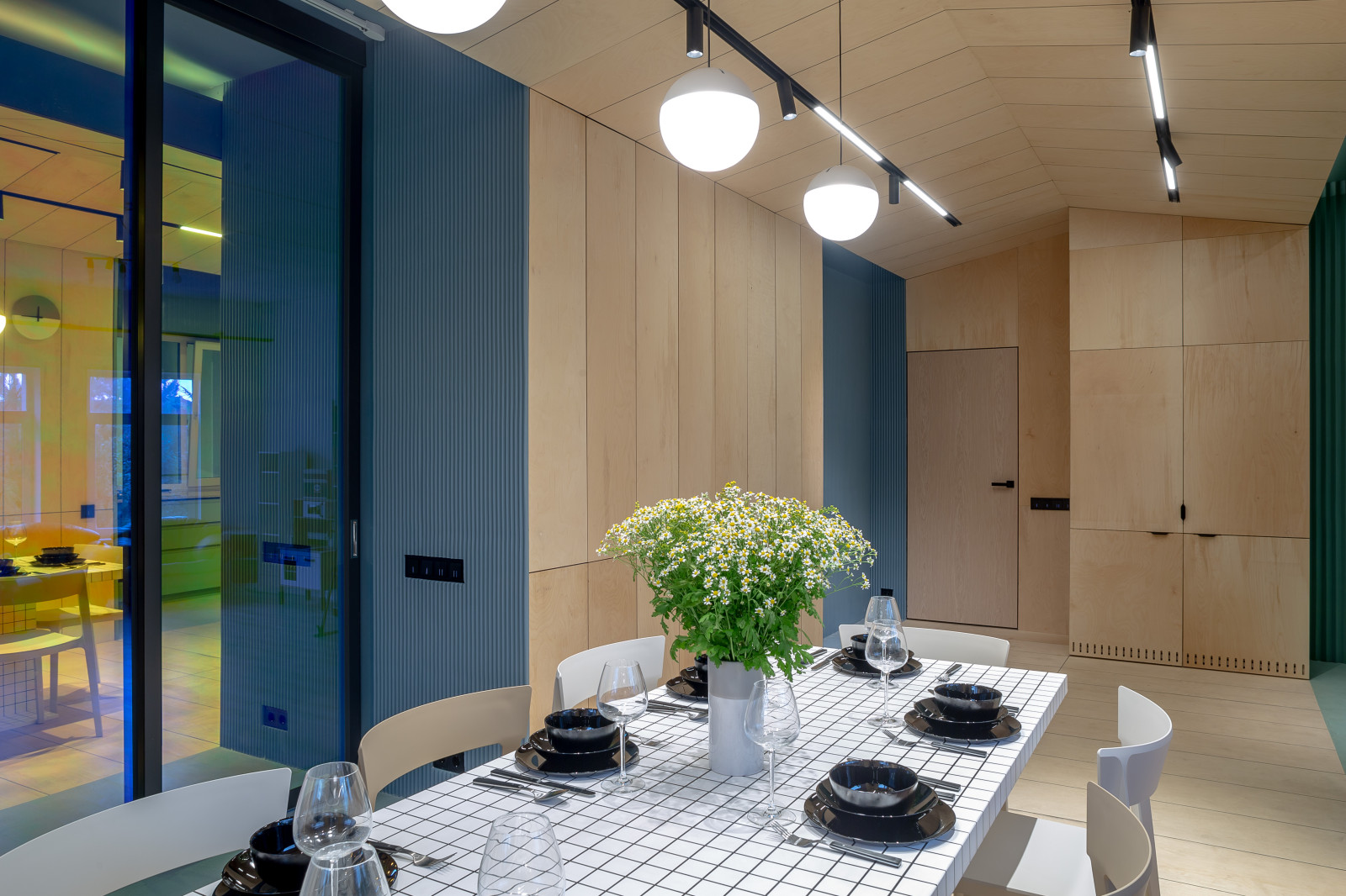 Обложка альбома: БАБА ЛЮБА