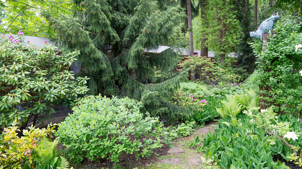 Сад с японским характером в КП "Ландшафт", Усово 2010 г