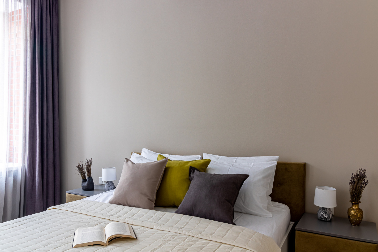 Съемка квартиры в историческом центре Санкт-Петербурга для сдачи в аренду.