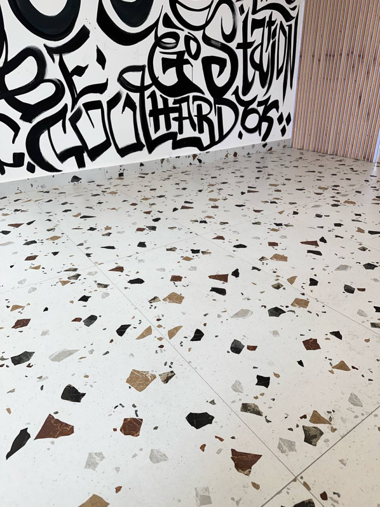 Ресторан "Мак Хаус" в высотках "Грозный Сити"