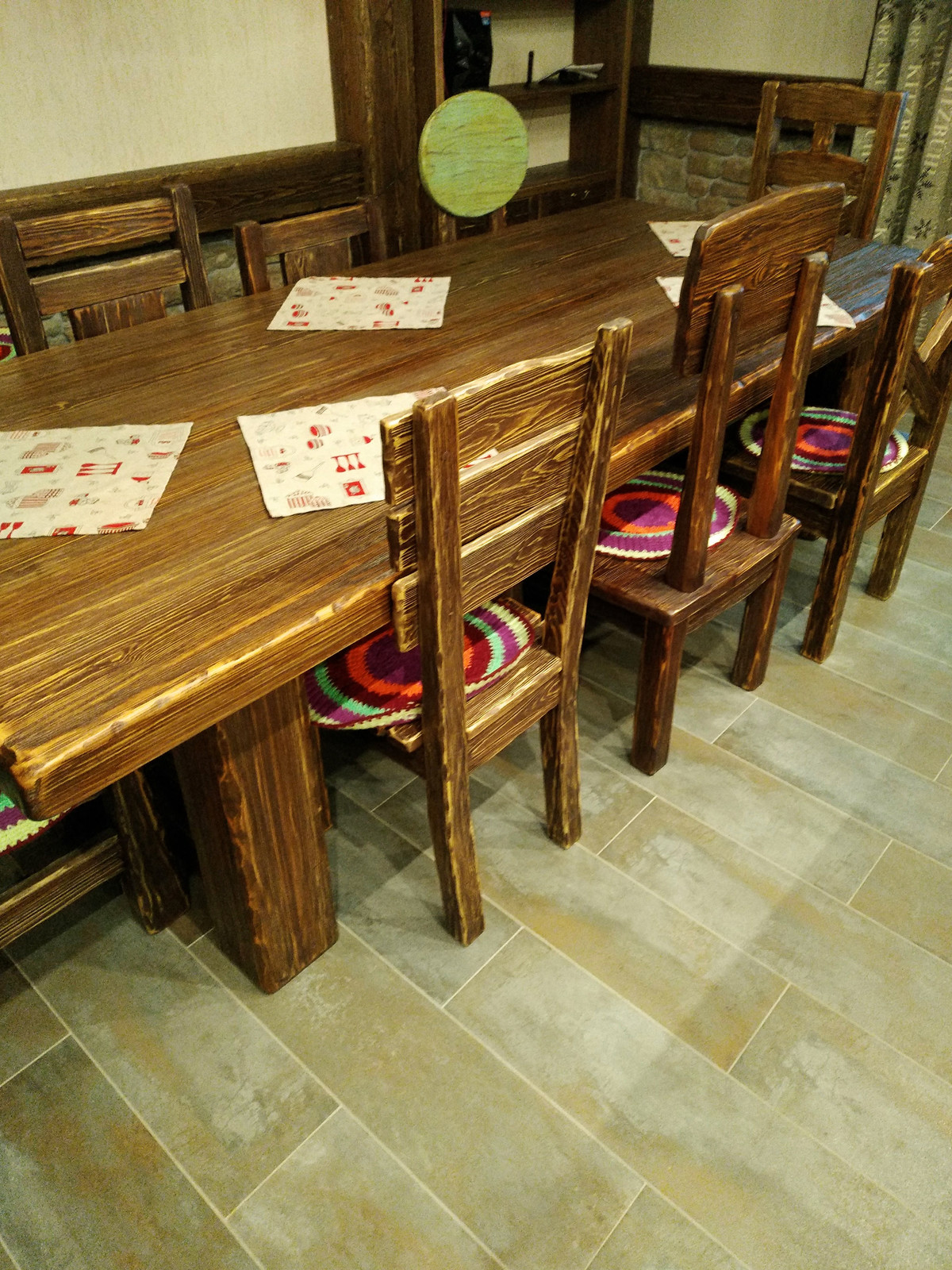 Столовая зона в шале