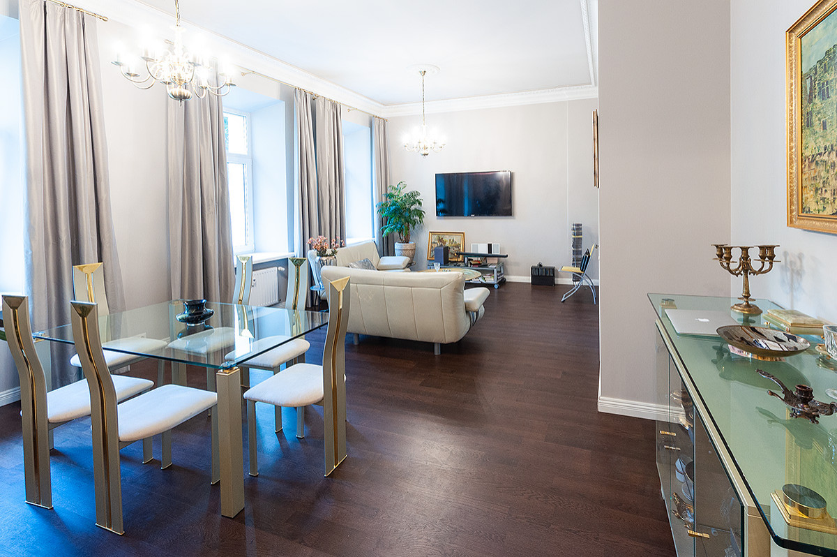 Обложка проекта: Квартира в Вильнюсе. Паркетная доска и итальянские двери