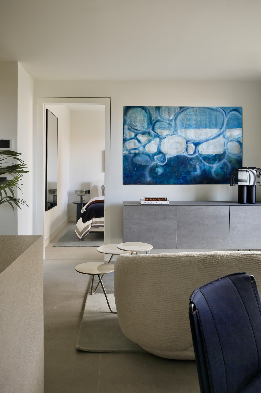 Обложка проекта: Urban Apartment