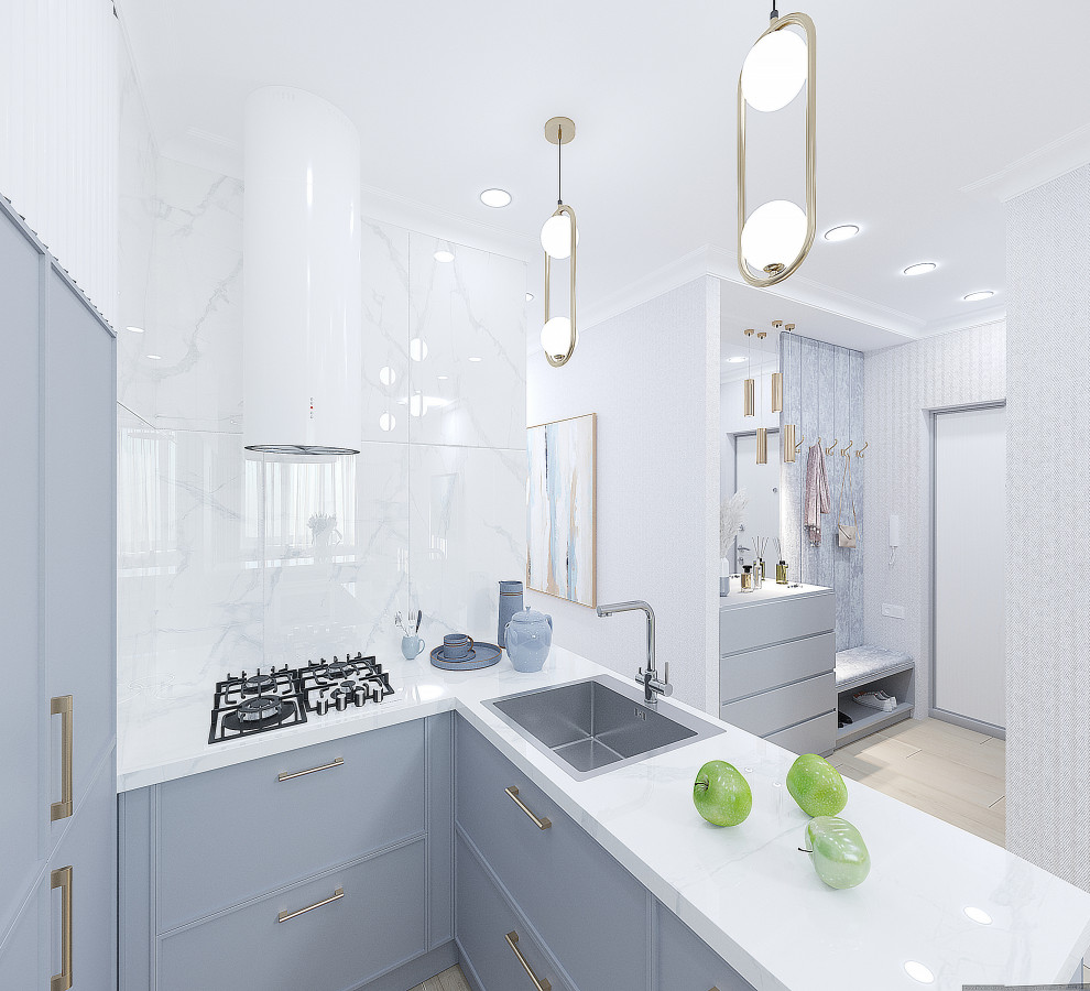 В голубой дымке