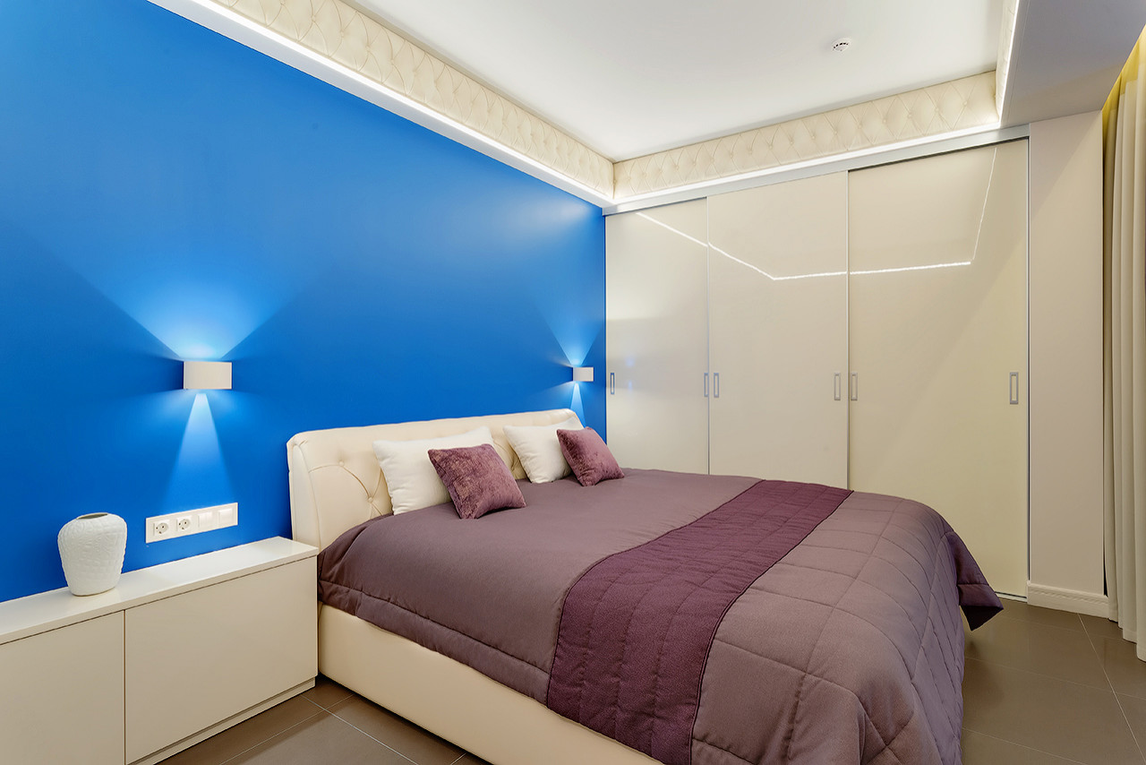 Сильный синий