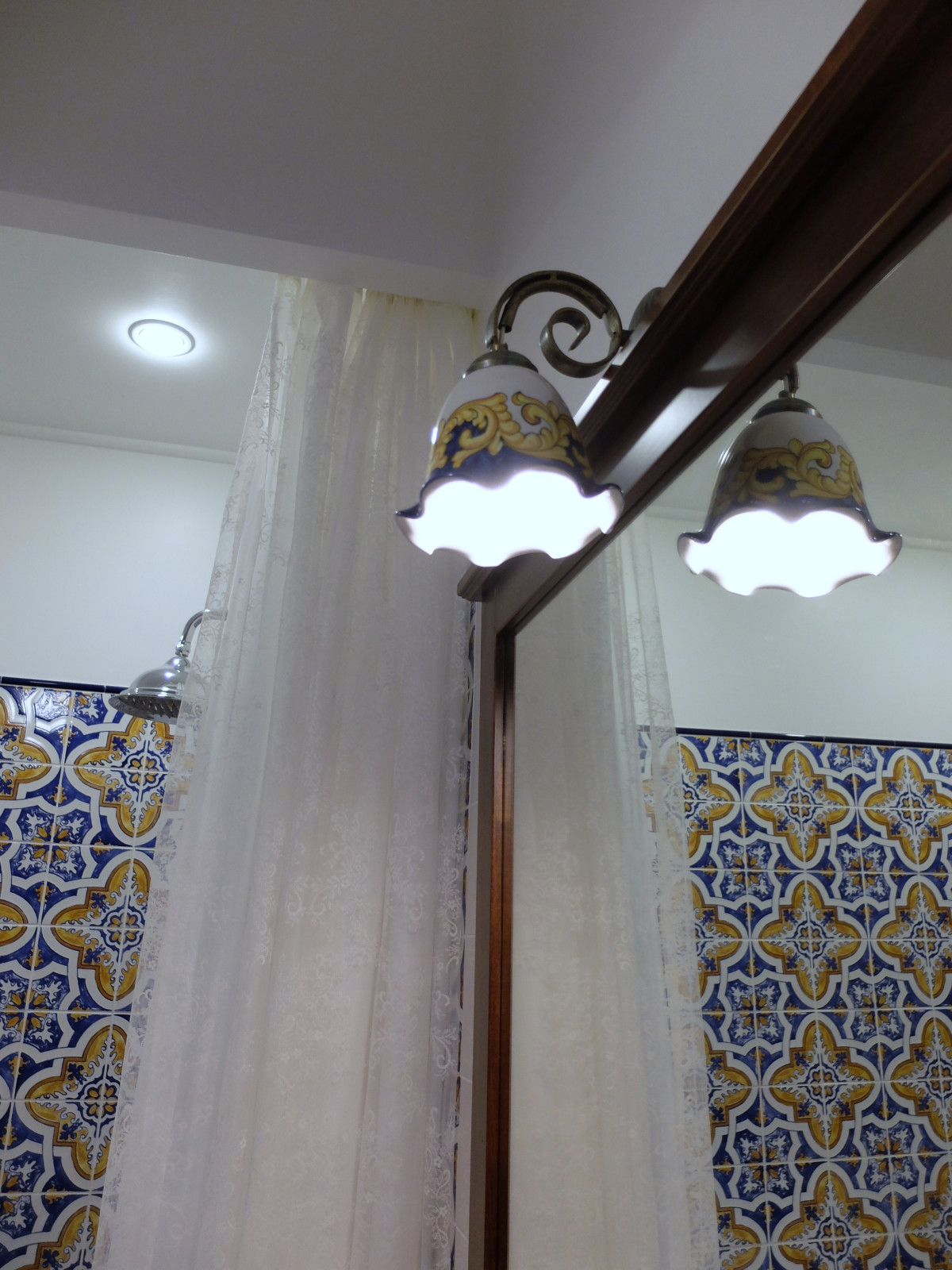 Ванная комната в португальском стиле