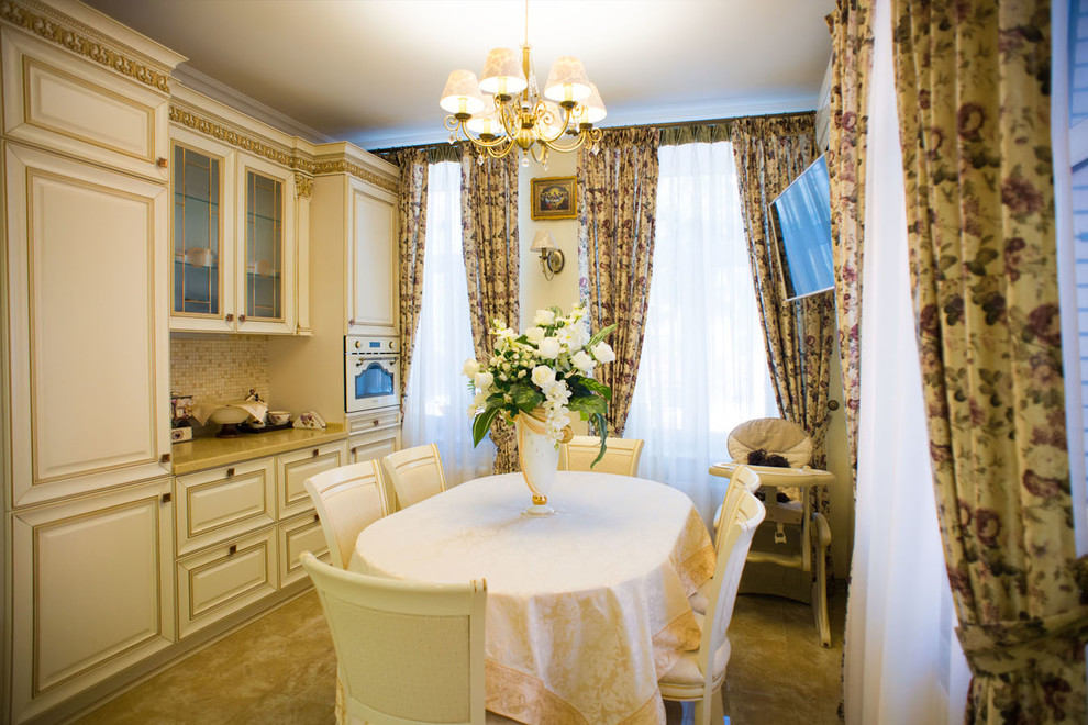 Классический интерьер загородного дома под Минском