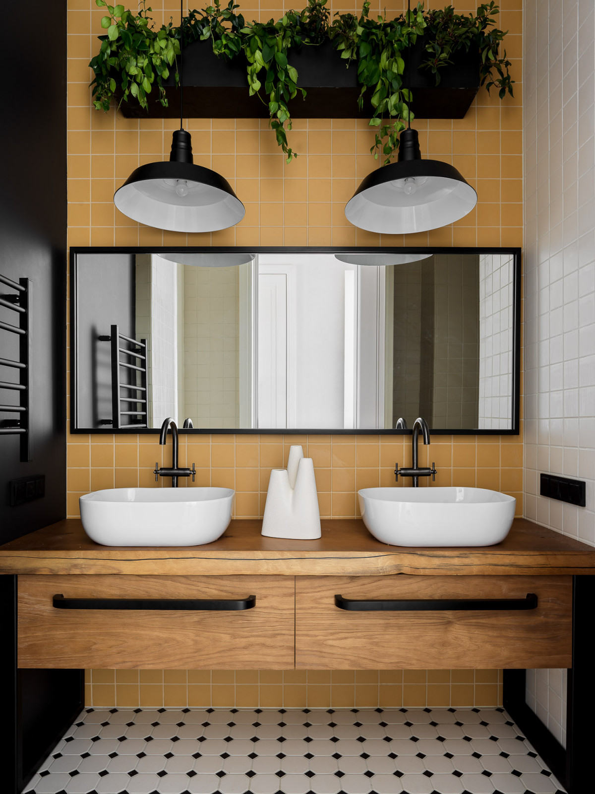 Обложка проекта: ЖК Большевик