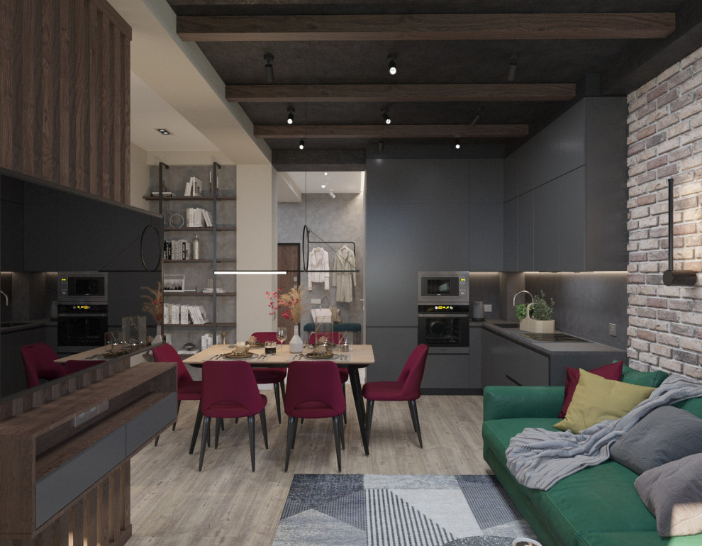 квартира 67кв.м.