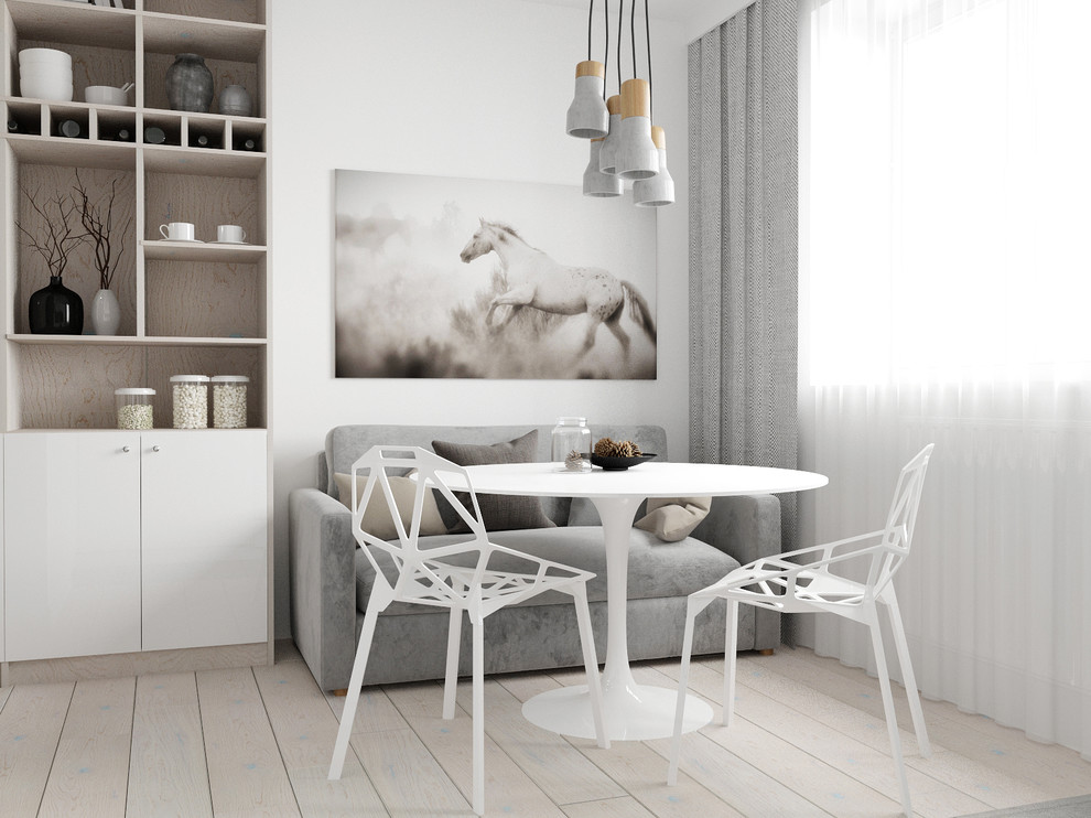 Светлая кухня