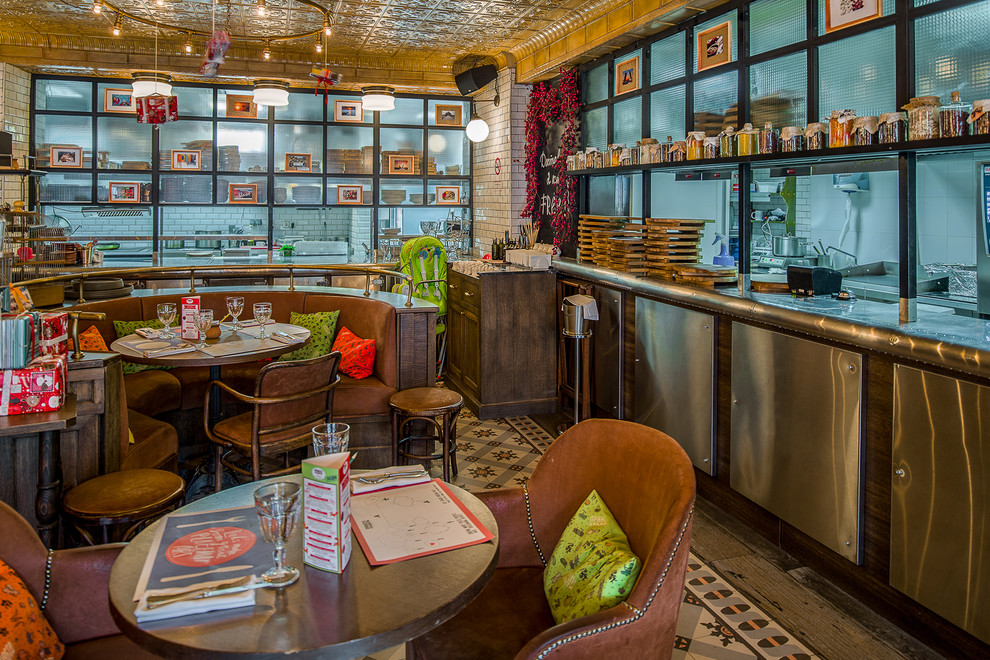 Интерьер ресторана Пряности и радости на Цветном