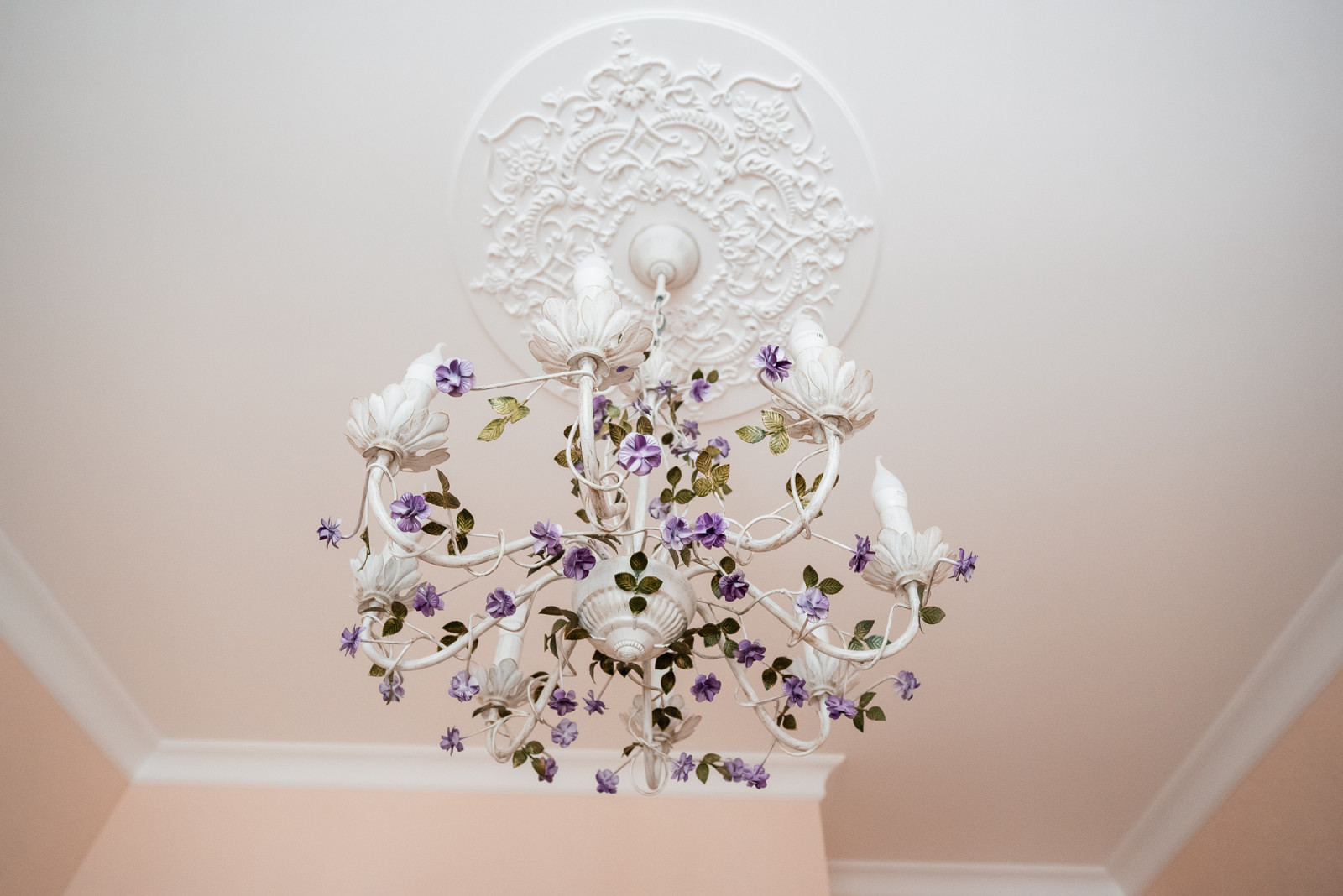 Трехкомнатная квартира «под ключ» с нуля по дизайн-проекту.Дизайнер Виктория Бар